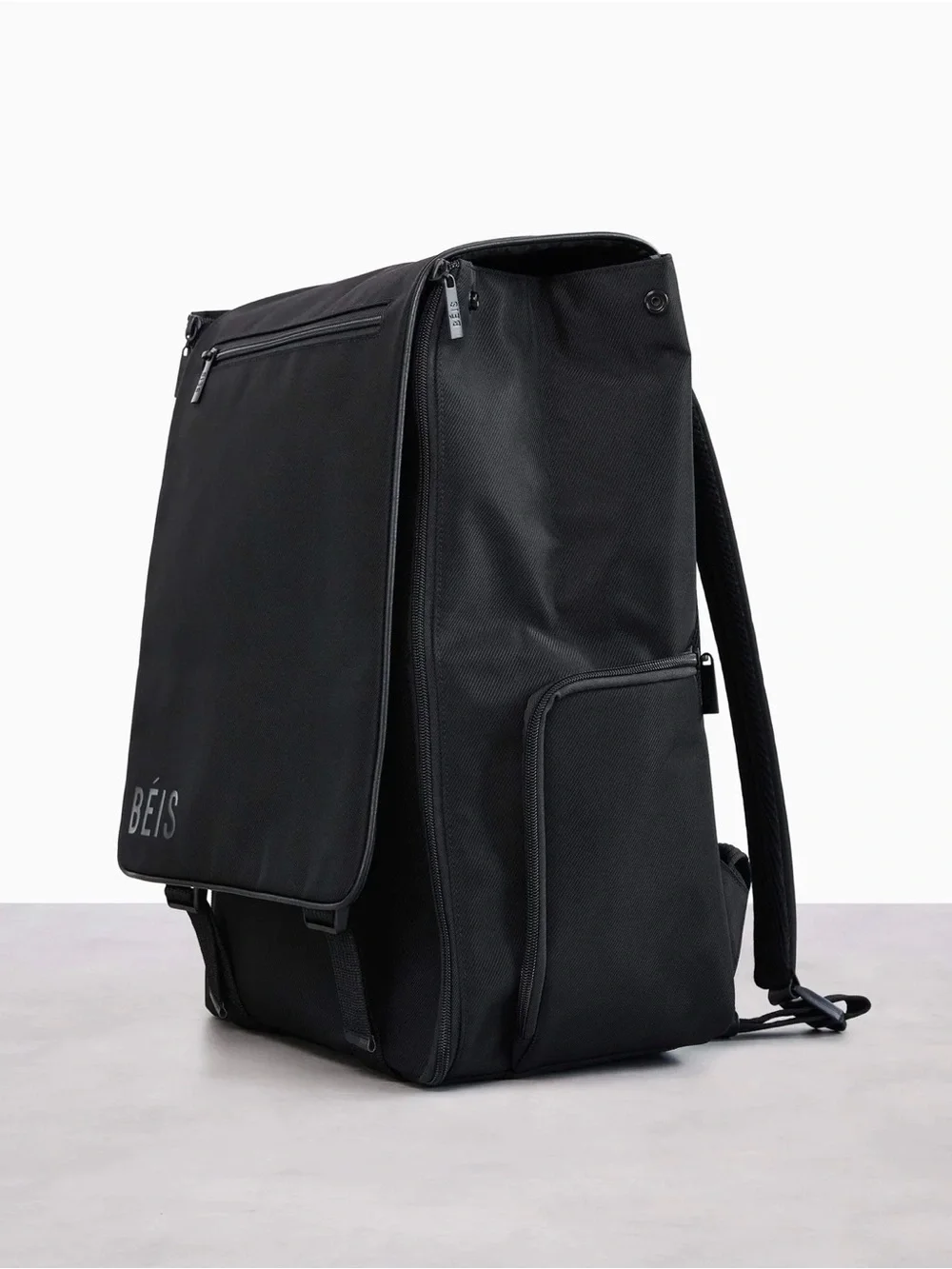 BEIS The Hanging Backpack in Black